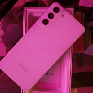 Samsung Galaxy S21 FE